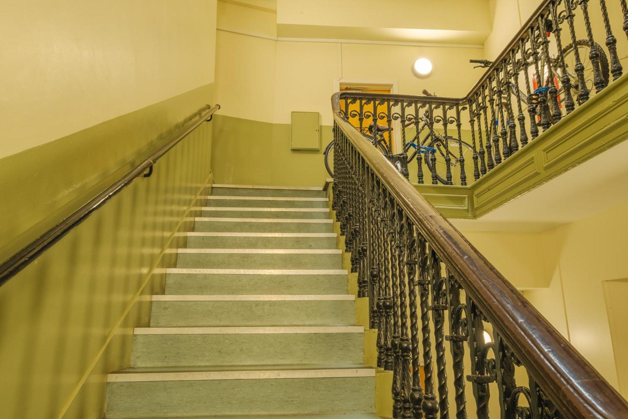 Henrys Apartment, Accommodates 6 Guests Dundee